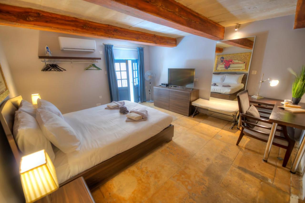 Romantic And Historical Maisonette In The Center Of Valletta Mbal1-1 المظهر الخارجي الصورة