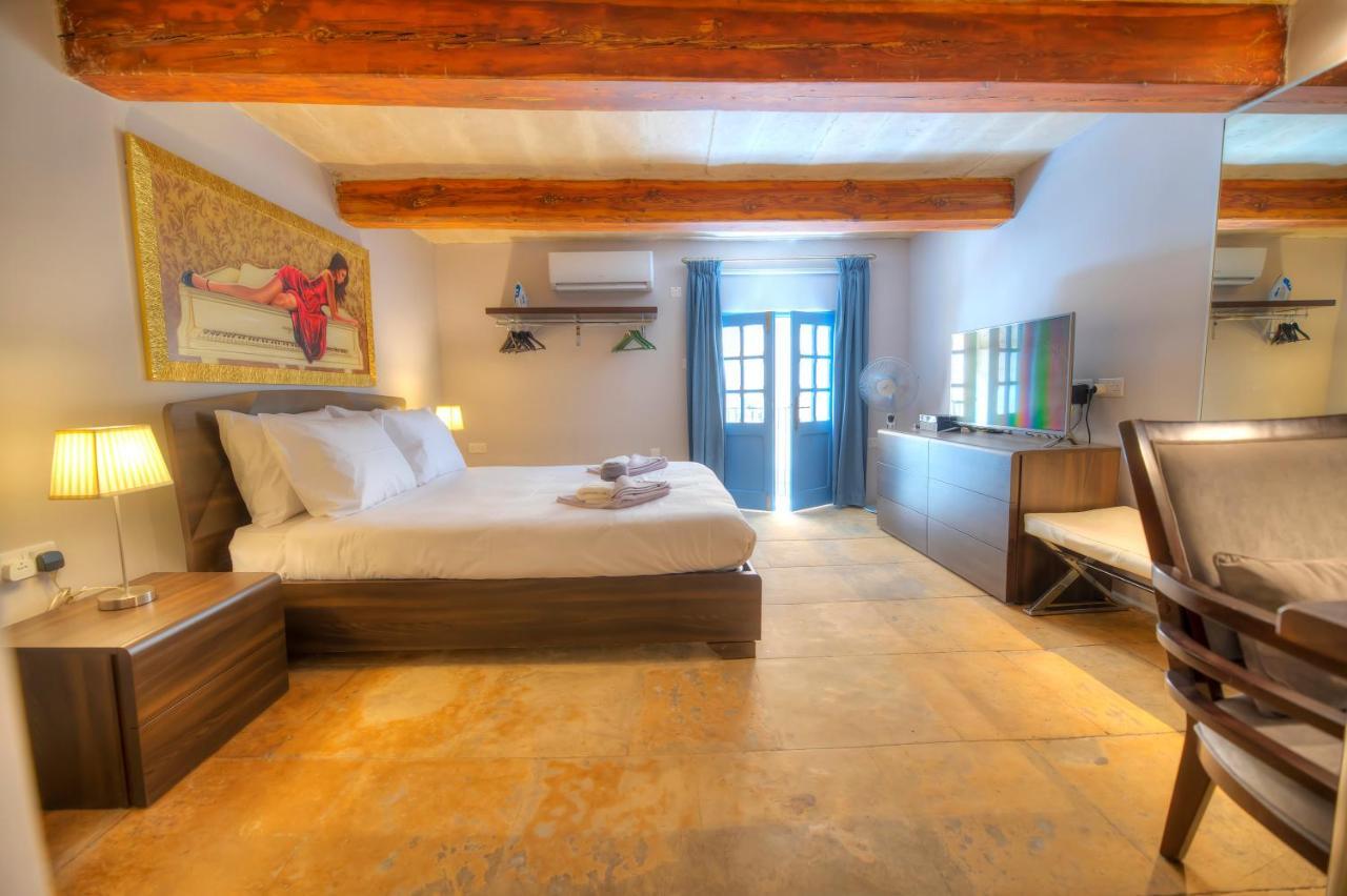 Romantic And Historical Maisonette In The Center Of Valletta Mbal1-1 المظهر الخارجي الصورة