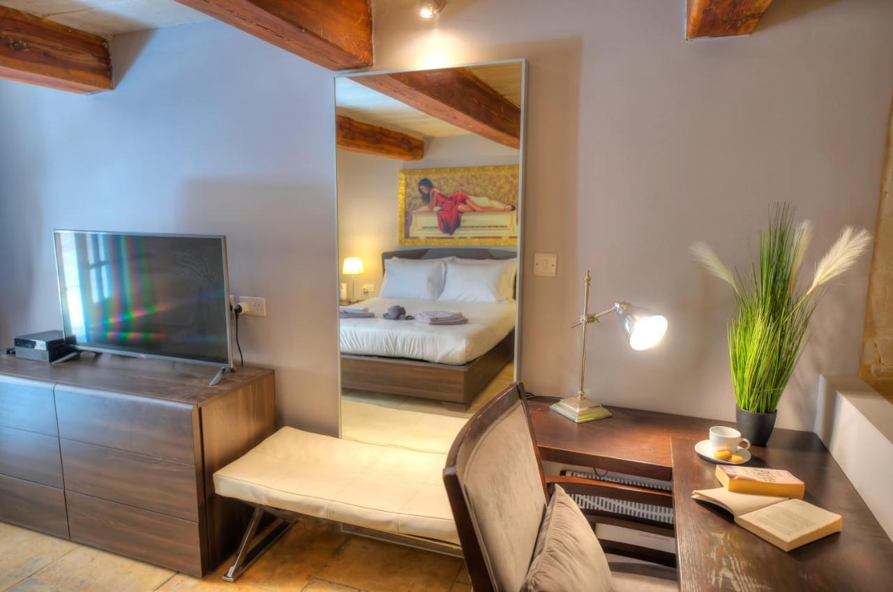 Romantic And Historical Maisonette In The Center Of Valletta Mbal1-1 المظهر الخارجي الصورة