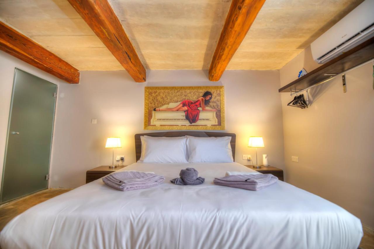 Romantic And Historical Maisonette In The Center Of Valletta Mbal1-1 المظهر الخارجي الصورة